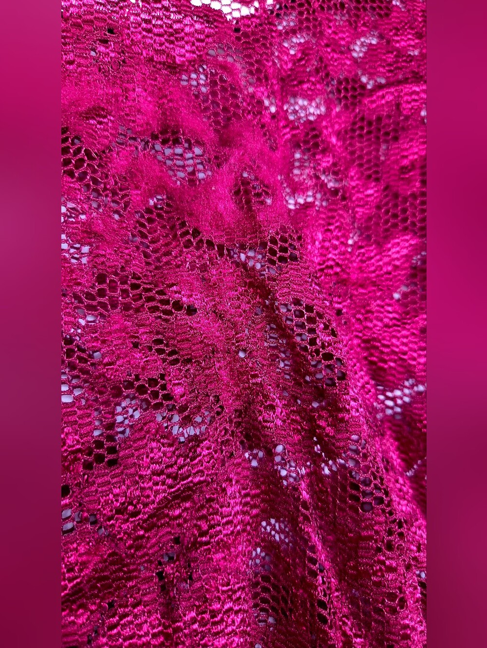 BlackMilk Red Lace Bell-Sleeve Crop Top - Picture 2 of 5